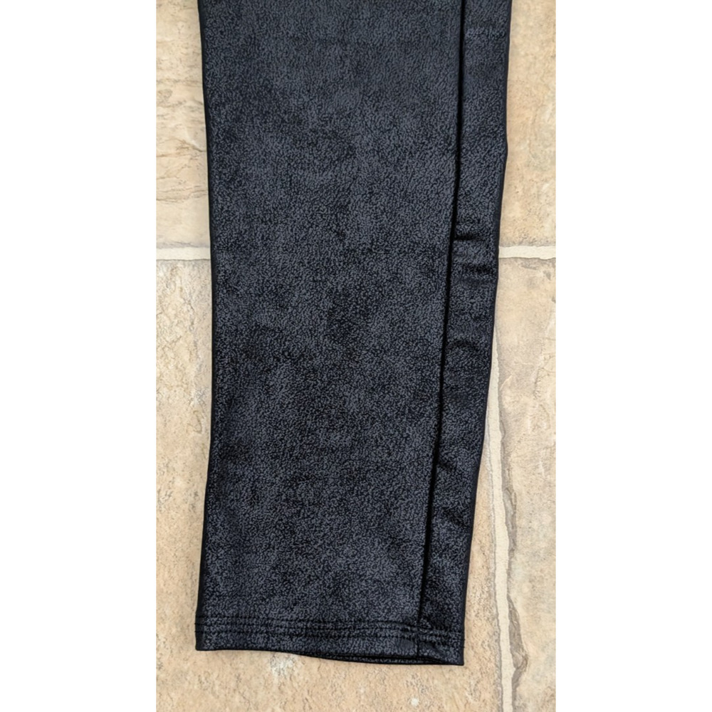 ALL WORTHY sz M Faux Leather Leggings pull on stretchy mid rise 1891 - Picture 4 of 8